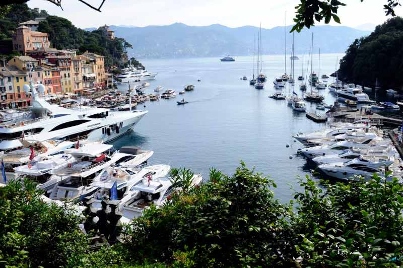 Azimut Yachts