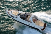 yachting/images/magazine/2006/032006/fea_cranchi12_175x117.jpg yachting/images/magazine/2006/032006/fea_cranchi12_175x117.jpg