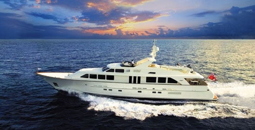 yachting/images/magazine/2005/102005/fea_wow_525x267.jpg yachting/images/magazine/2005/102005/fea_wow_525x267.jpg