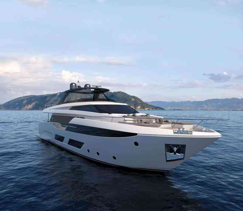 Ferretti Yachts 920