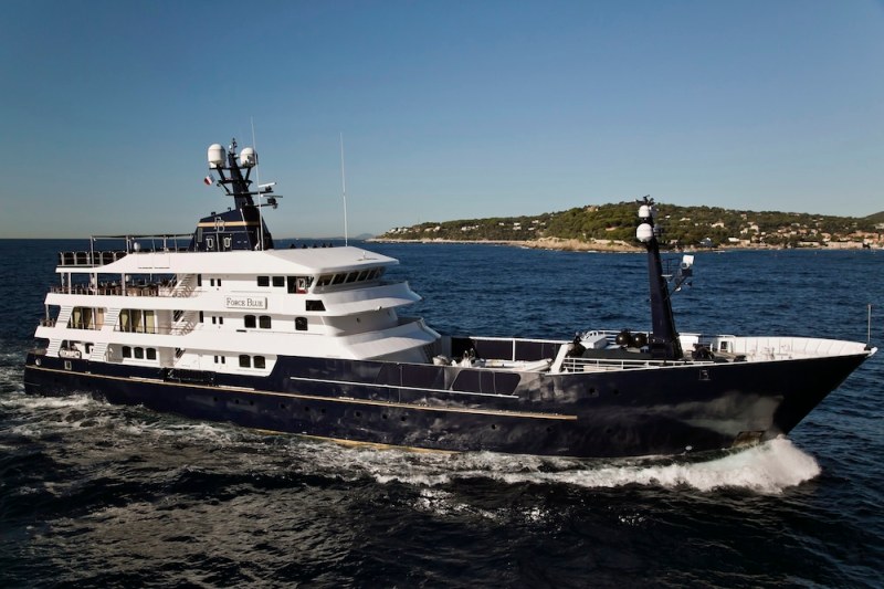 Fraser Yachts, Force Blue, Royal Denship, Charter