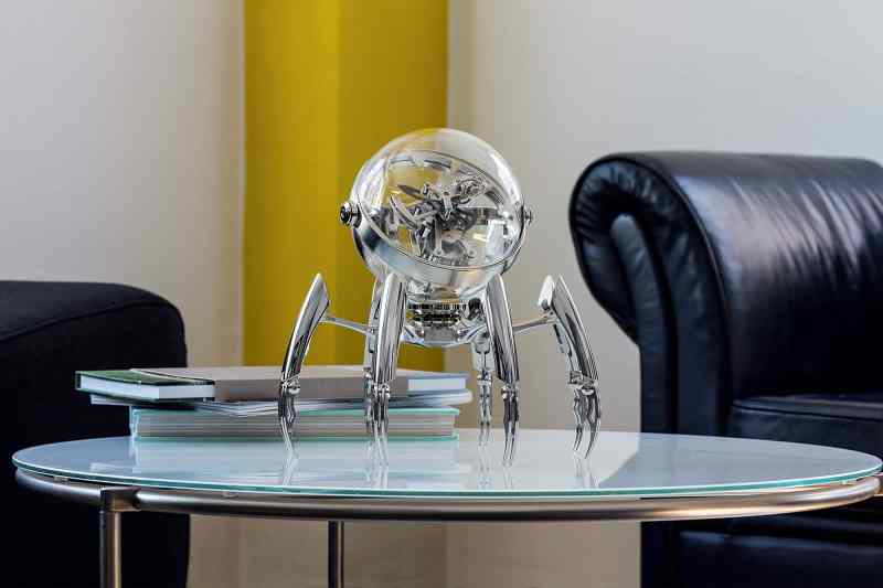 MB&F