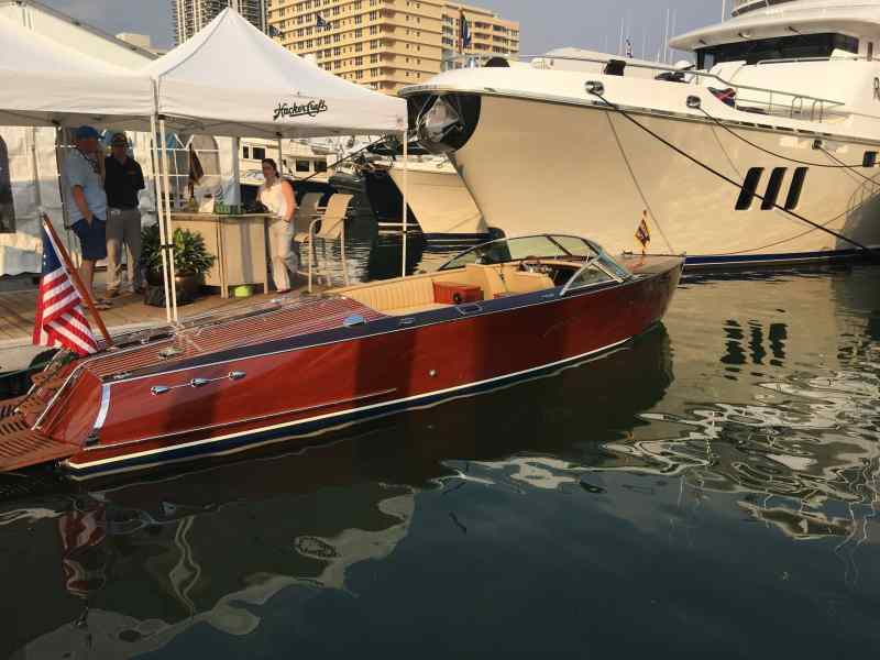 Yachts Miami Beach