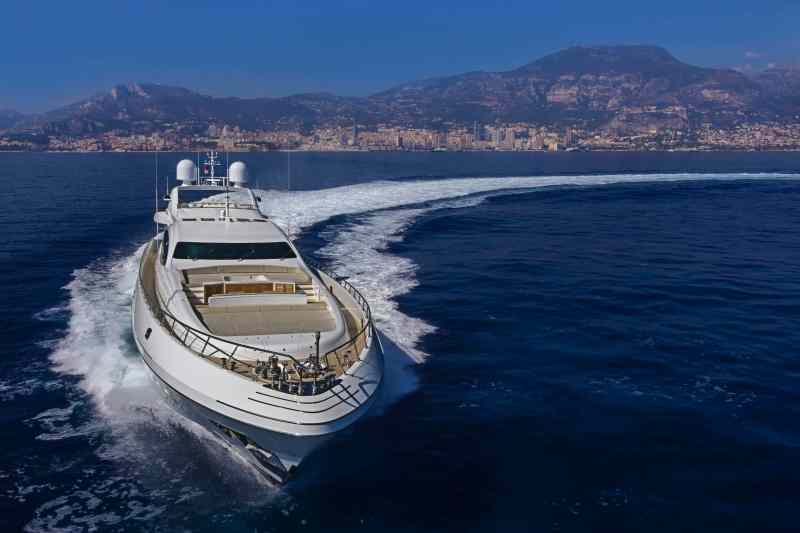 Mangusta 165 Moonraker