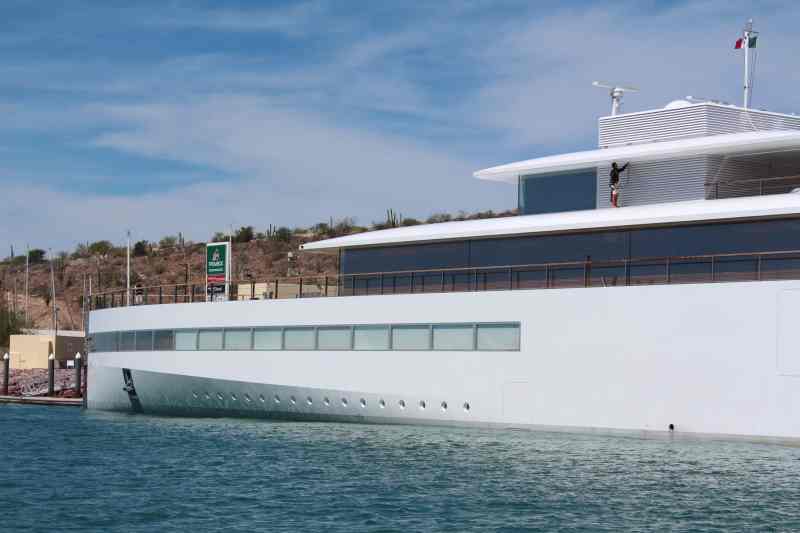 Venus, Superyacht, Steve Jobs