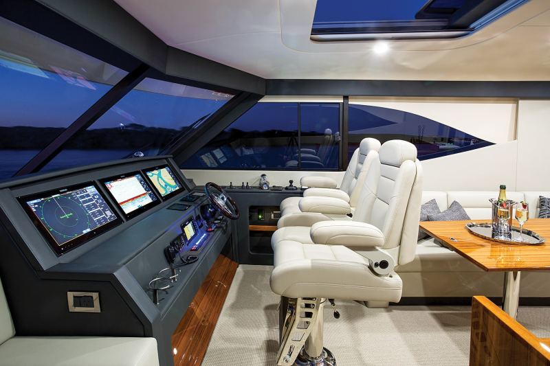 Maritimo M64