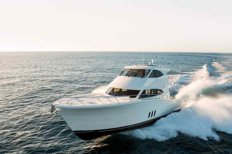 Maritimo M64