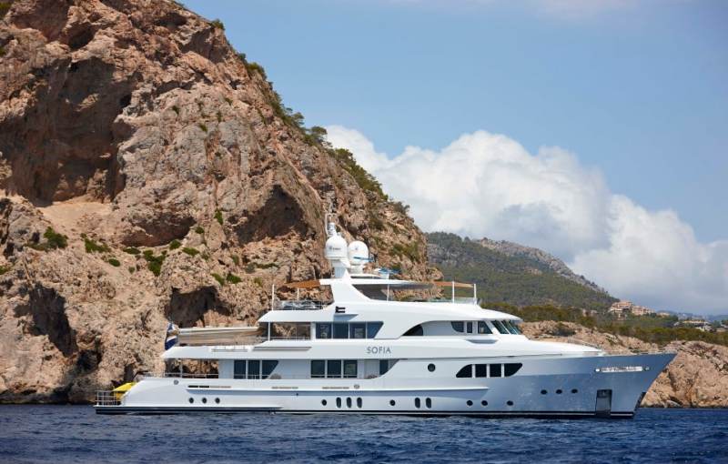 137-foot Moonen motoryacht Sofia The 137-foot Sofia is the largest megayacht to date from Moonen Yachts in the Netherlands.