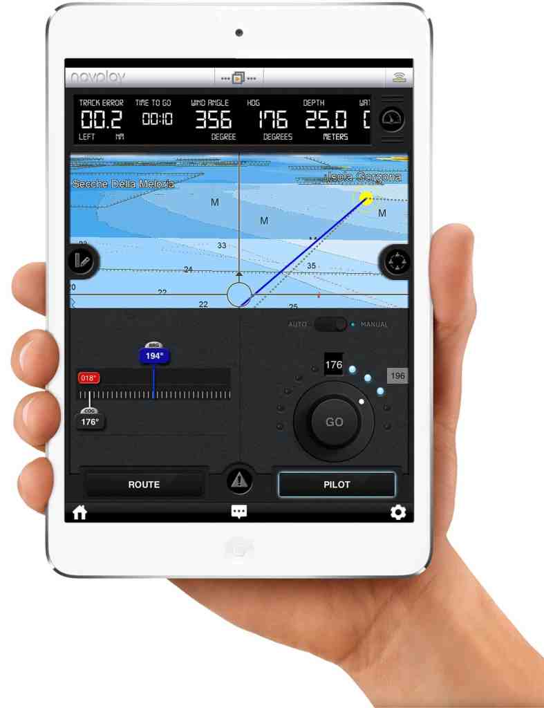 NavPlay app for boaters This is how the NavPlay autopilot screen looks on an iPad mini.