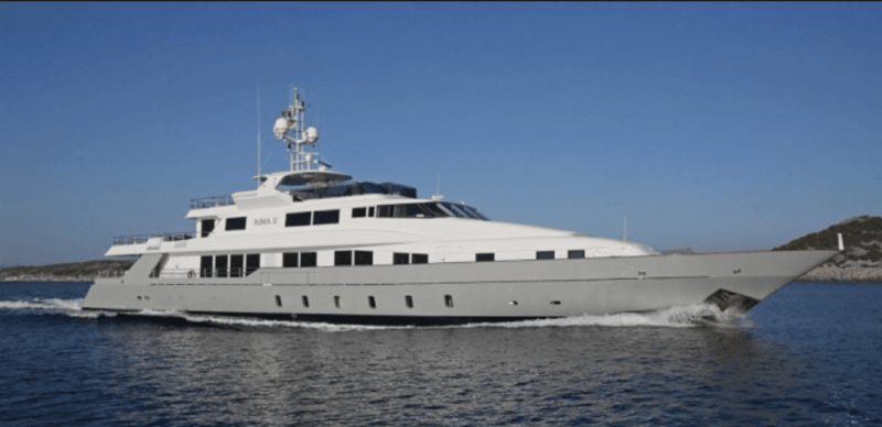 Rima II accommodates 12 guests and has an owner's deck.