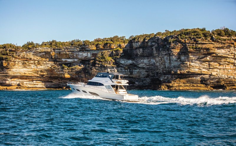 Riviera 68 SMY