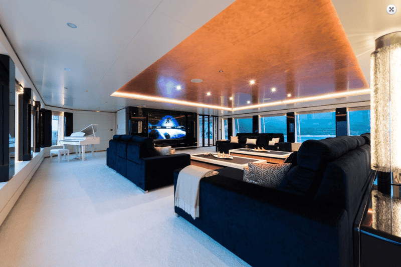 Ocean Independence, Irimari, Charter