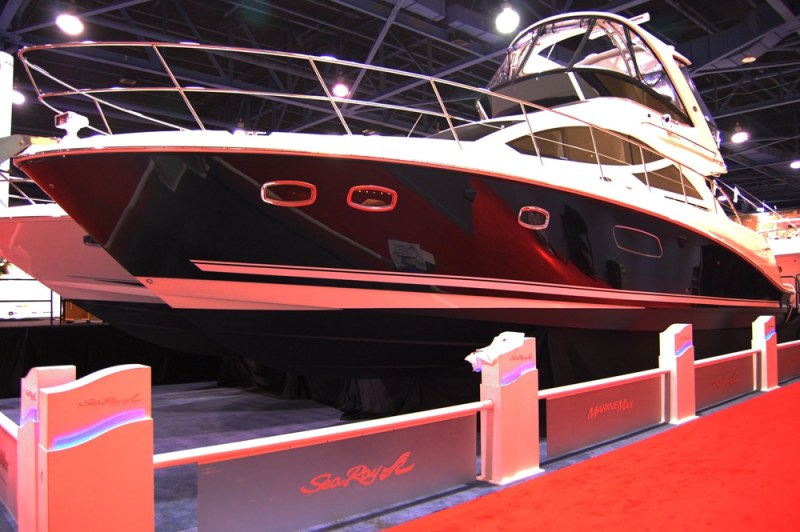 Miami International Boat Show 2011: Sea Ray 450 Sedan Bridge Miami International Boat Show 2011: Sea Ray 450 Sedan Bridge