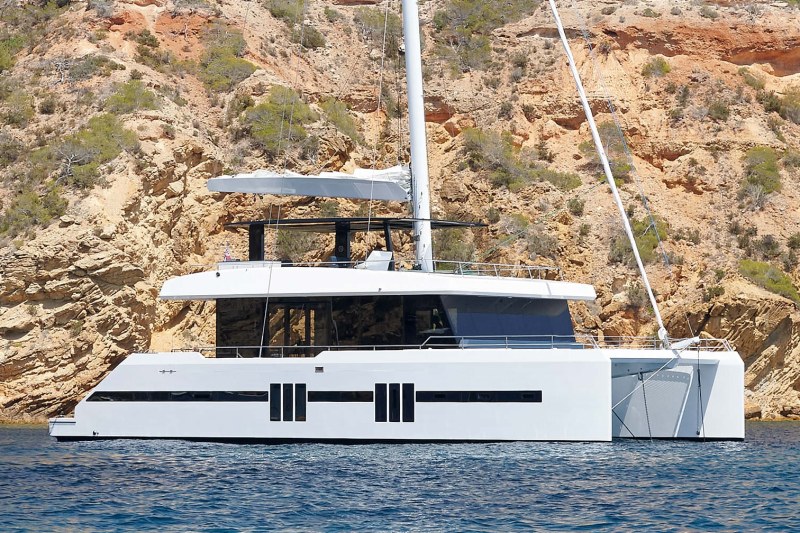 Sunreef Yachts, Supreme 68