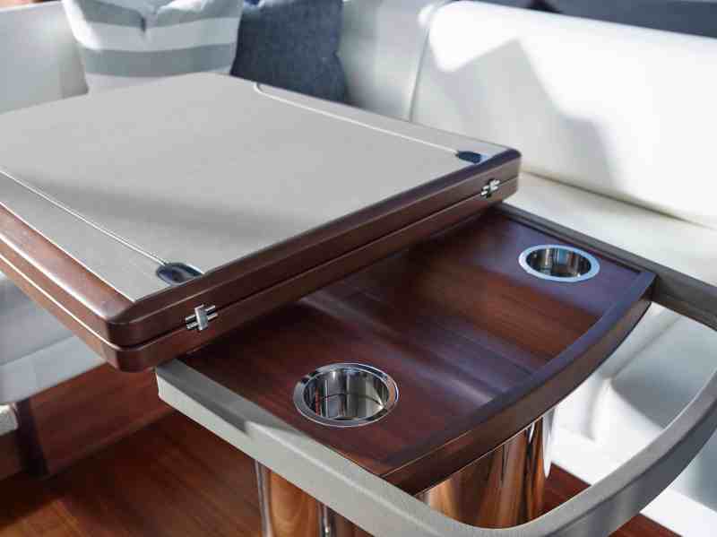 Princess S65, Yacht