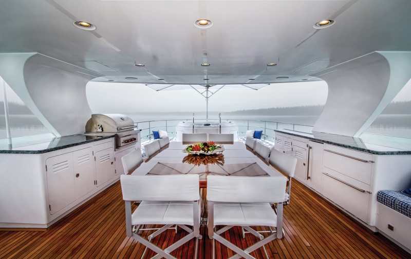 Nordhavn 100 flybridge