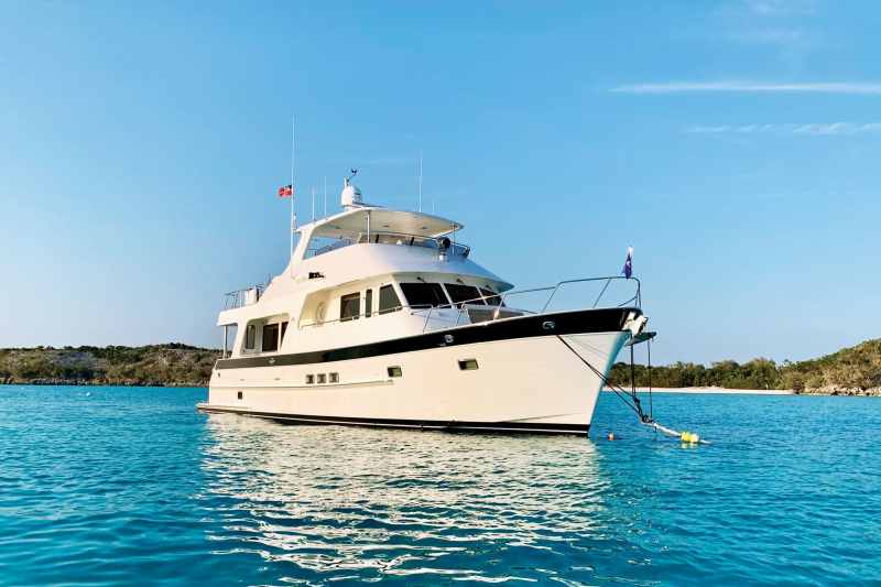 740 Outer Reef Classic Deluxbridge