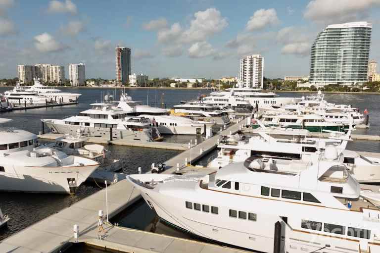 Marina Palm Beach Marina