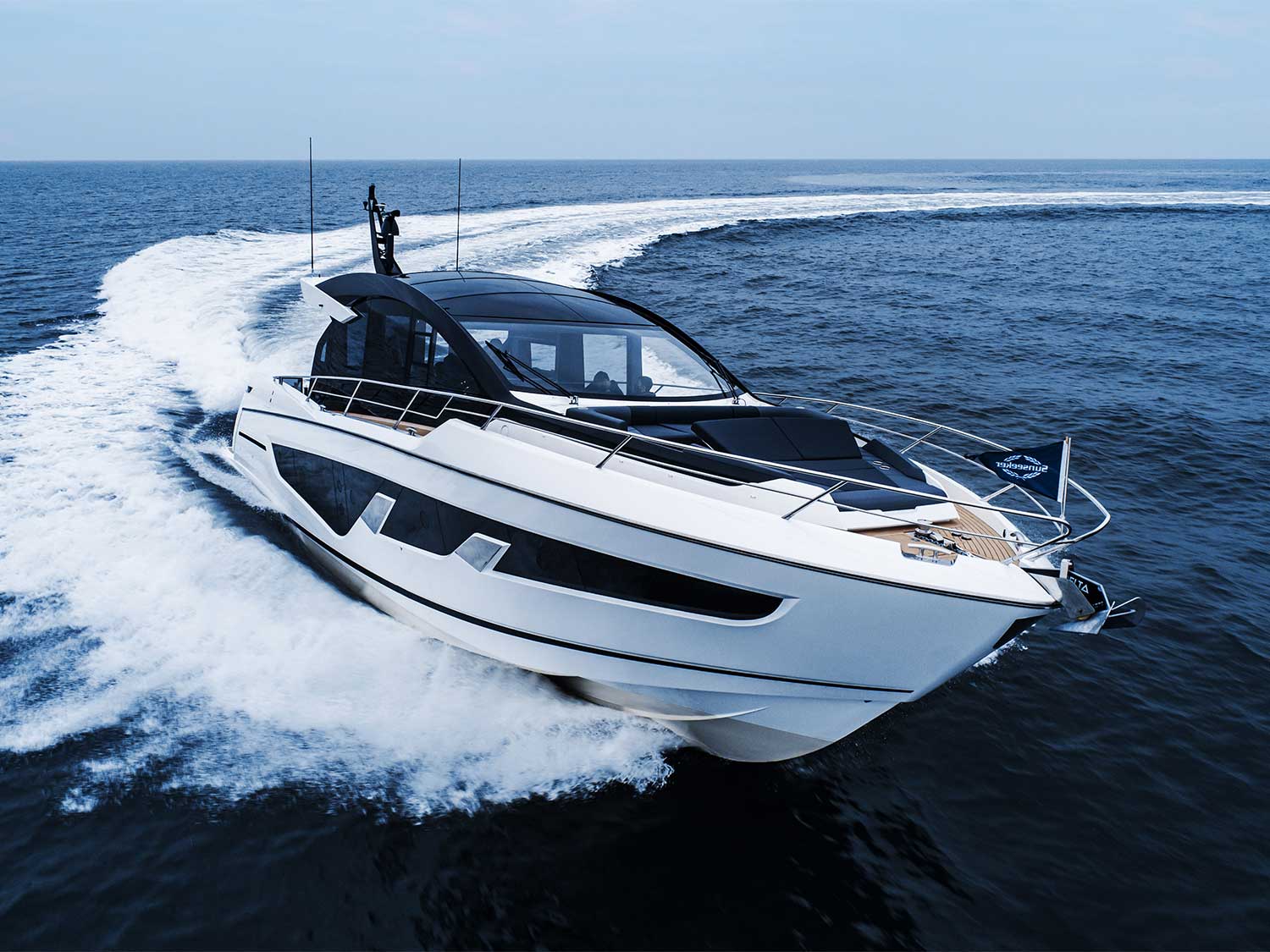 Sunseeker Predator 65