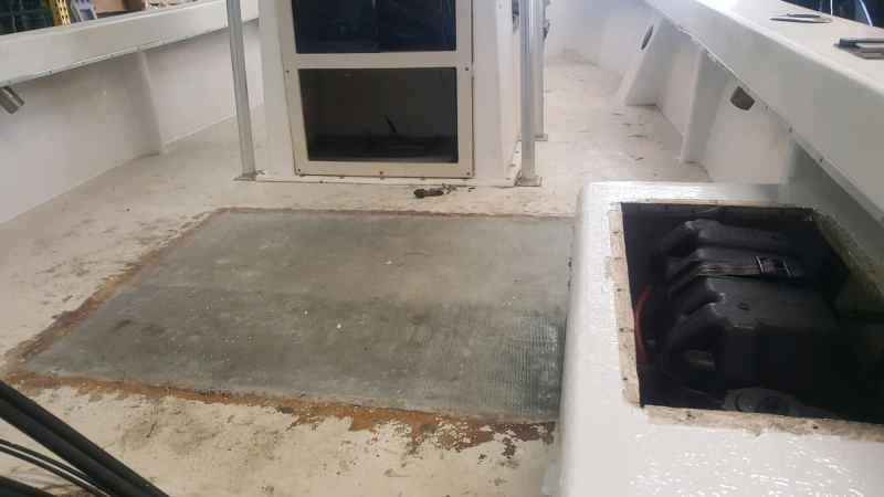 cut-deck Boat fuel tank