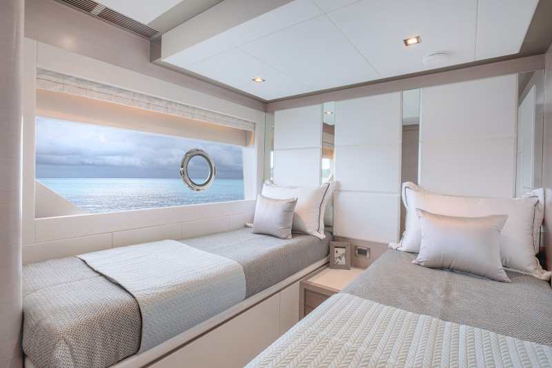 Ocean Alexander 28E