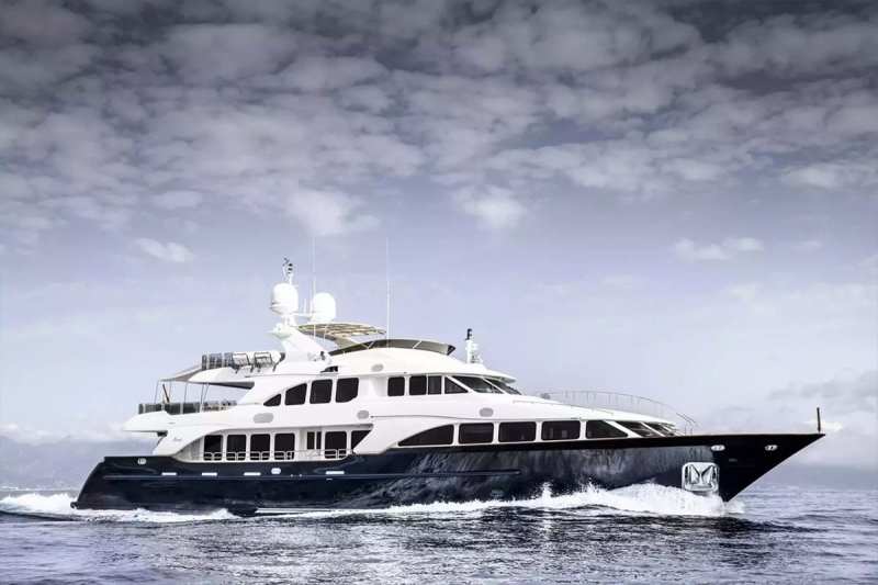 soho 120-foot Benetti Soho