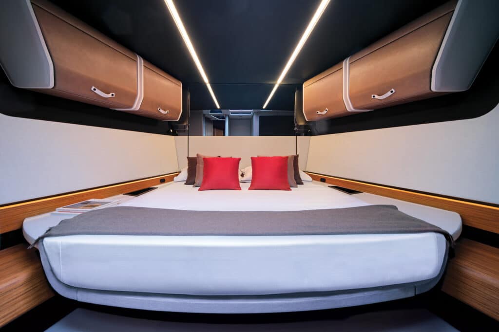 wallypower58X stateroom