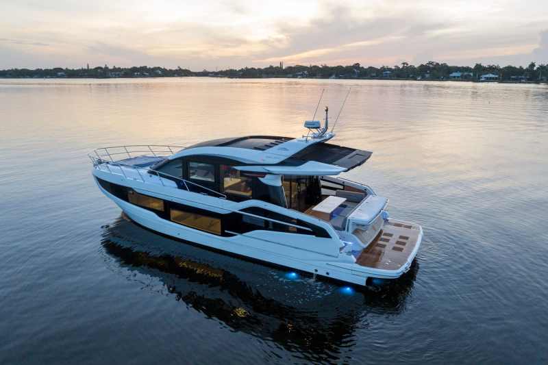 450-htc-1 Galeon Yachts’ 450 HTC