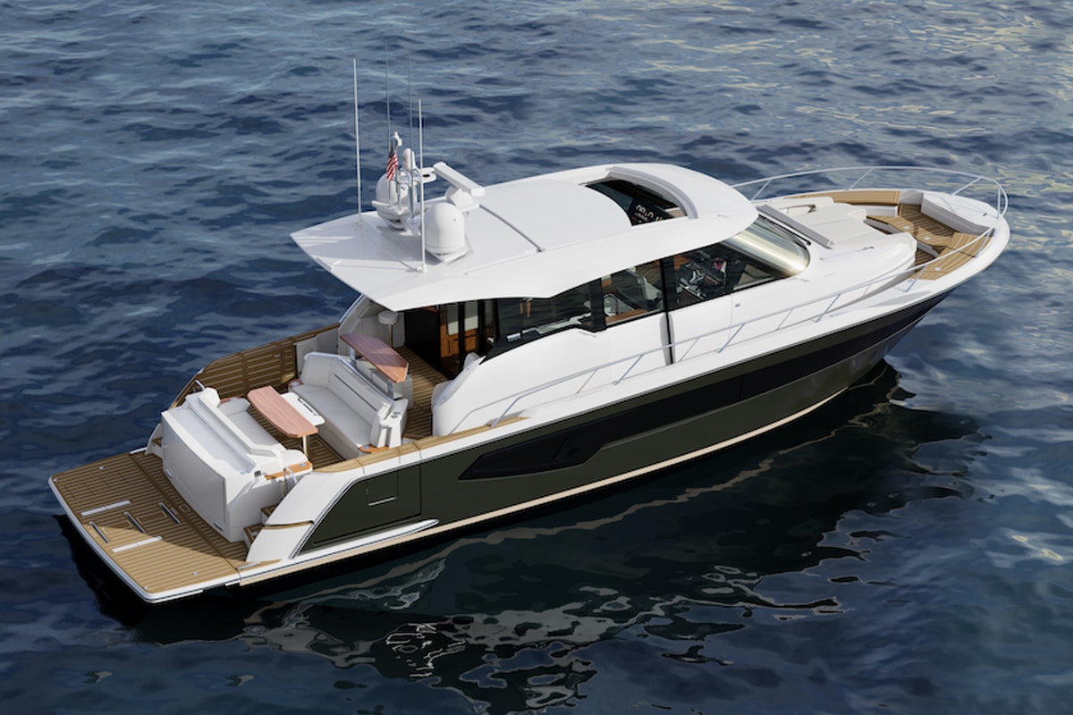 Tiara Yachts EX 54 To Debut in Miami Yachting