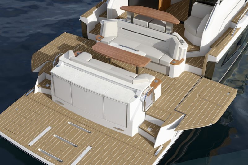 Tiara Yachts EX 54