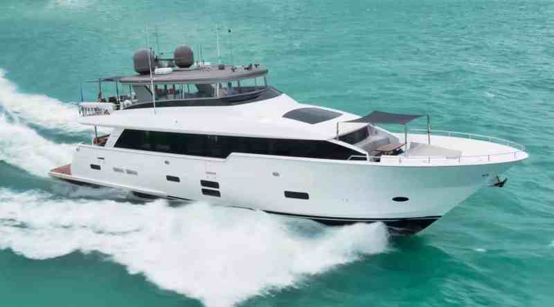 Hatteras-M90-Jetstream-1 Hatteras M90 Panacera