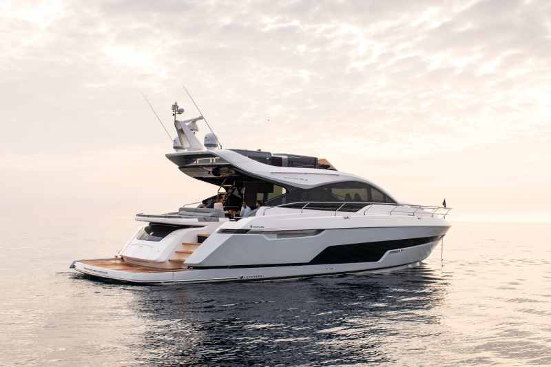 YTG1223_Fairline_3 Fairline Phantom 65