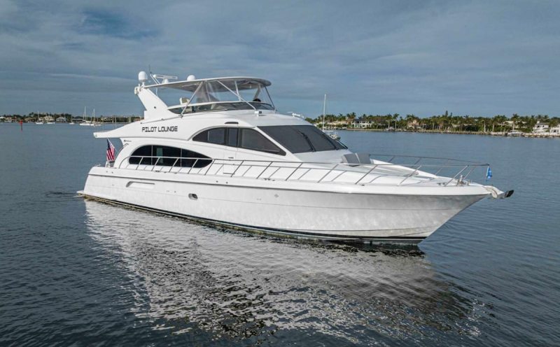 Hatteras-64-Pilot-Lounge-1 Hatteras 64 Pilot Lounge