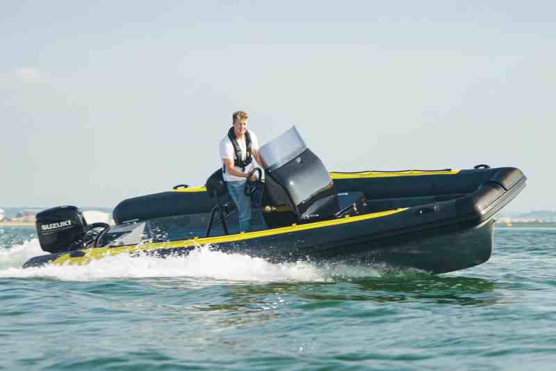 YTG0124_My-Other-Boat_01 Cheetah Marine R630 RIB