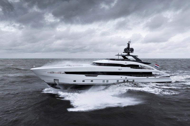 Heesen-1 Heesen 164-foot MY