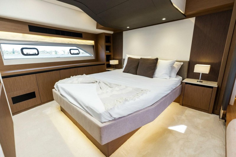 Prestige X70 Infinity