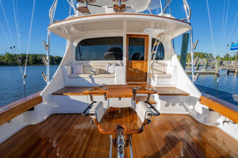 Jarrett Bay Boatworks 64