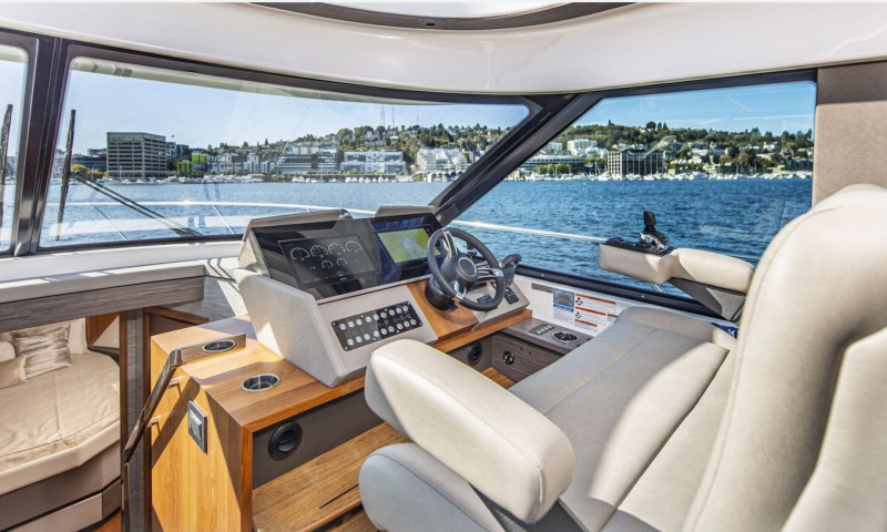 Tiara 49 Coupe