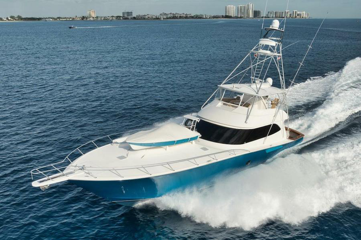 Fin: Live 1980-82(中古品) For Sale: 2010 Viking Yachts 82 Convertible