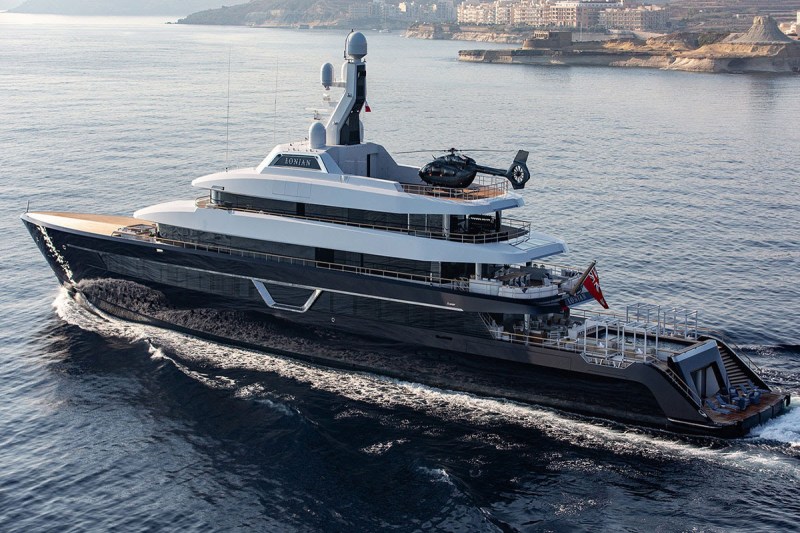 Feadship-Lonian-Charter-1 285-foot Feadship Lonian