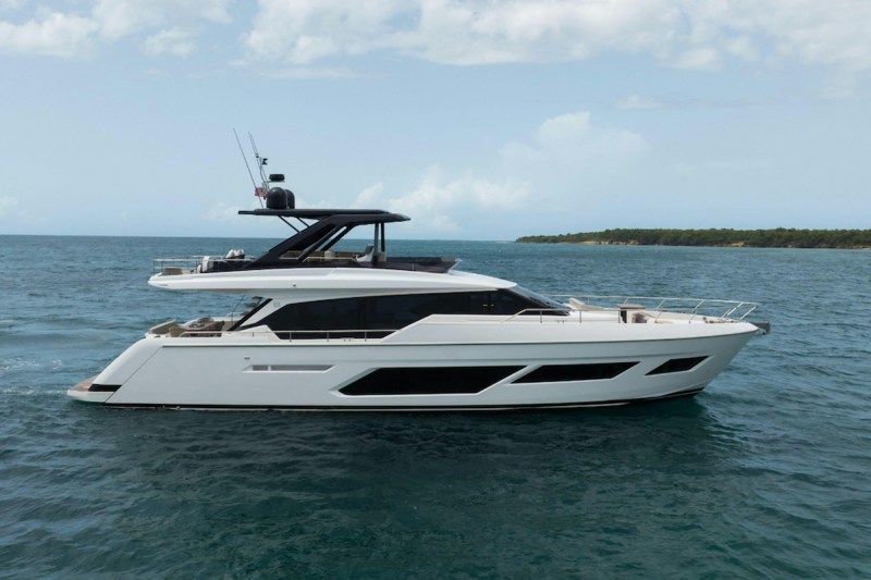 Ferretti-720-Calma-1 Ferretti Yachts 720 Calma