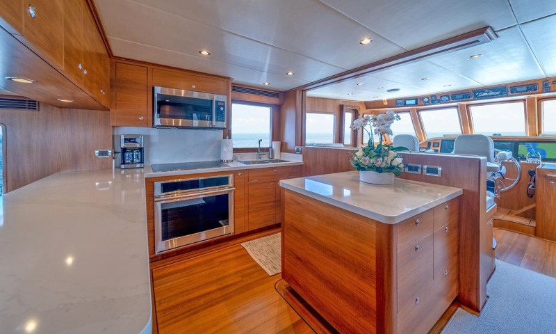 Outer Reef 720