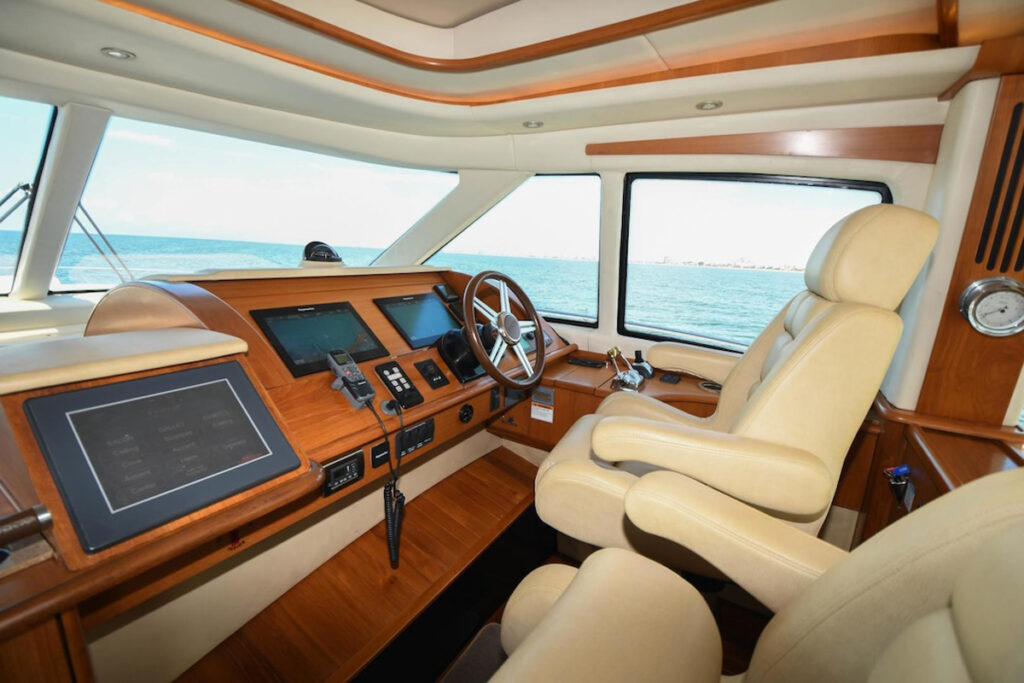 Tiara 5800 Sovran Dreamscape