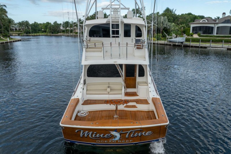 Viking 68 Enclosed Bridge