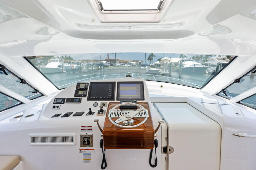 Hatteras GT45X express sport-fisher