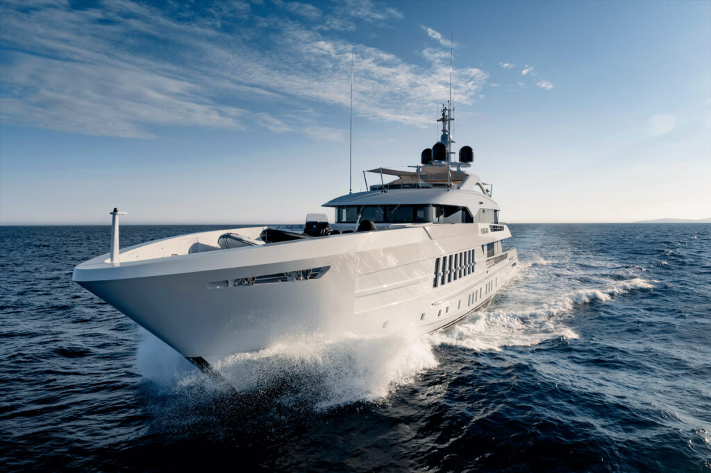 Heesen Moskito