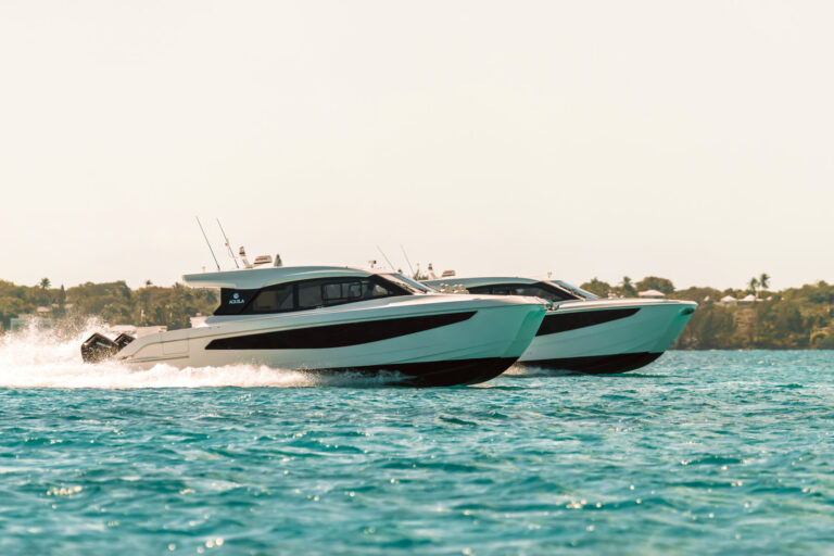 Aquila 46 Coupe