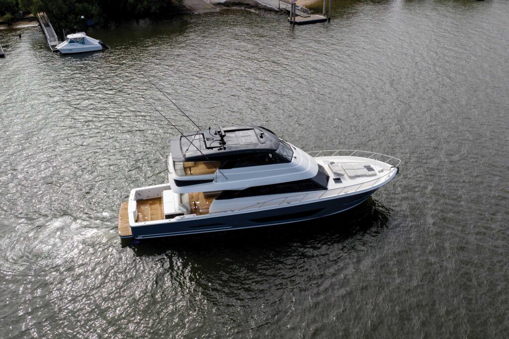 Maritimo M600