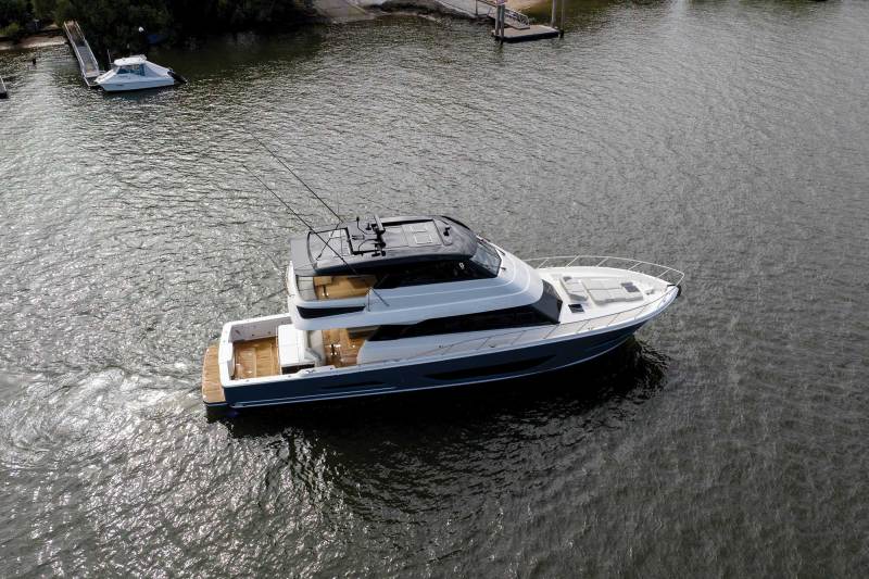 Maritimo M600