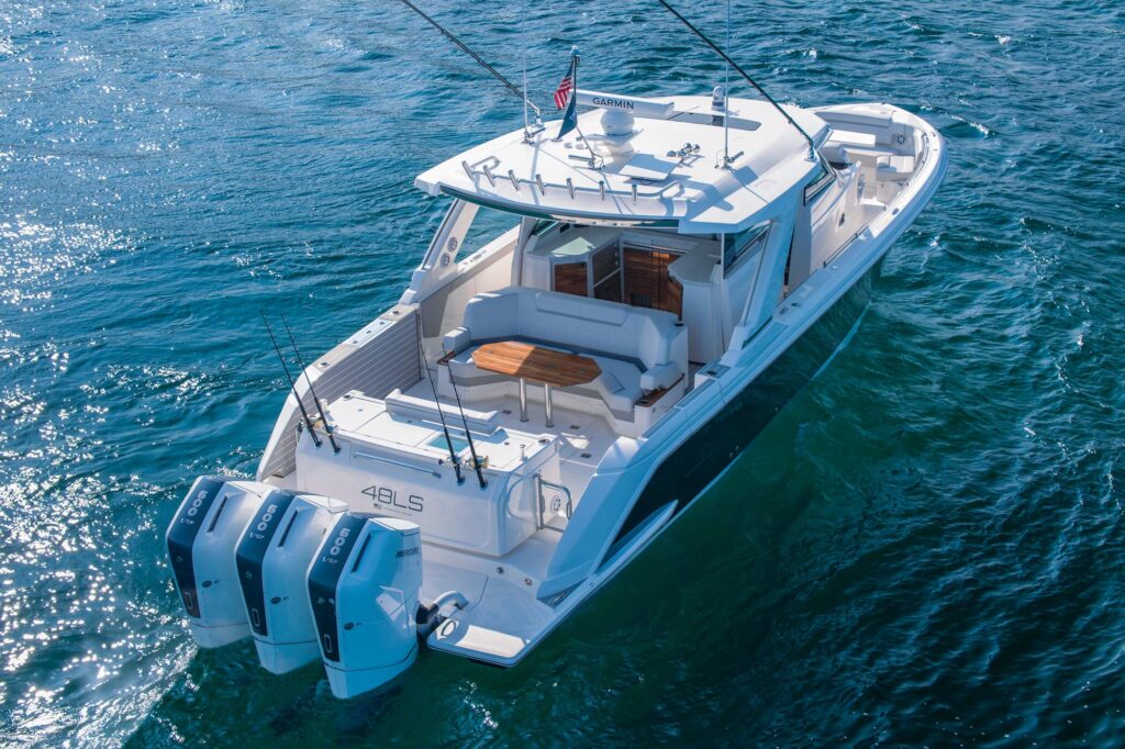 Tiara Yachts 48 LS